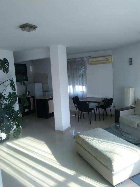 2 Rooms Apartment Plovdiv Kichuk Paris Exteriér fotografie
